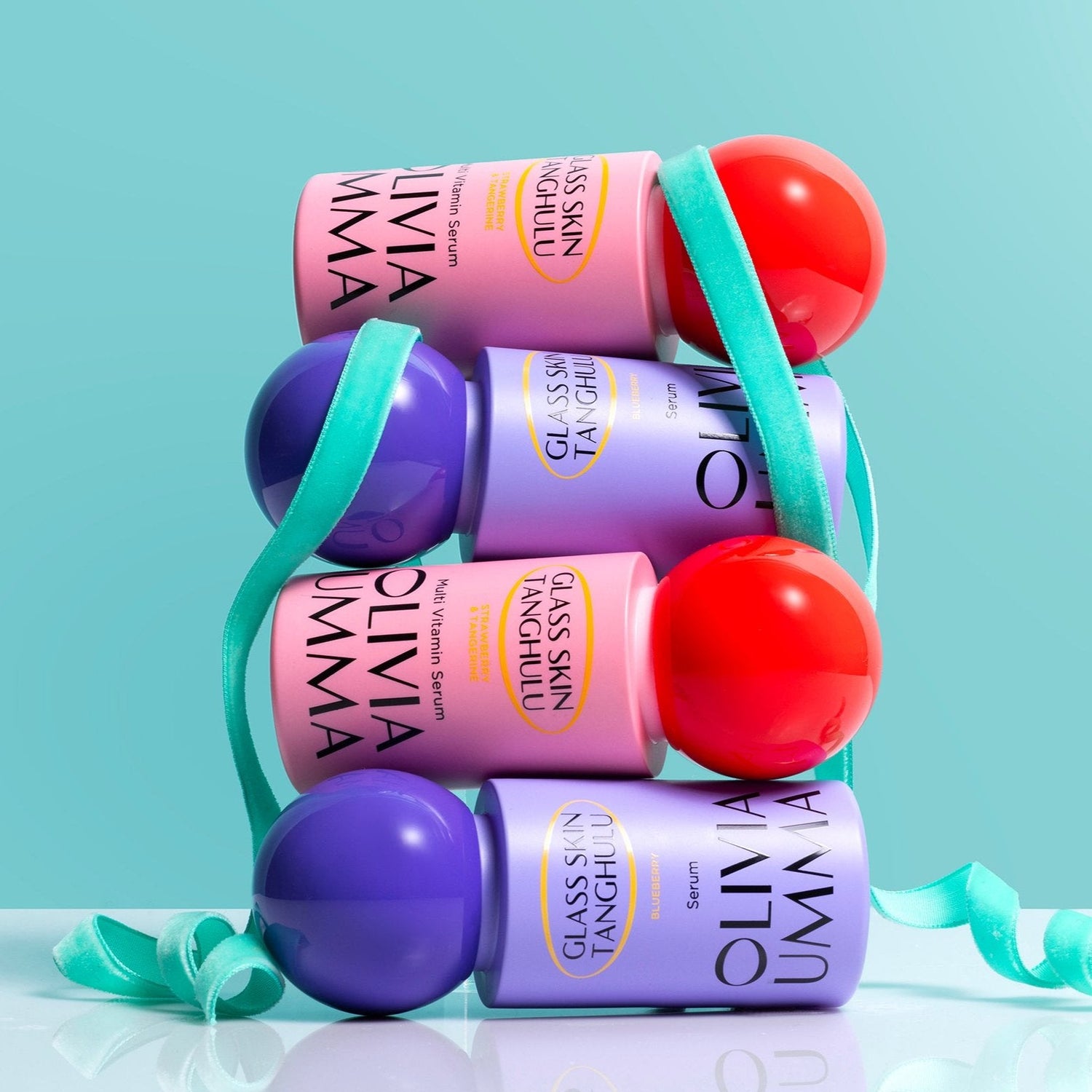 2 bottle of multi vitamin serum and 2 bottle of blueberry serum