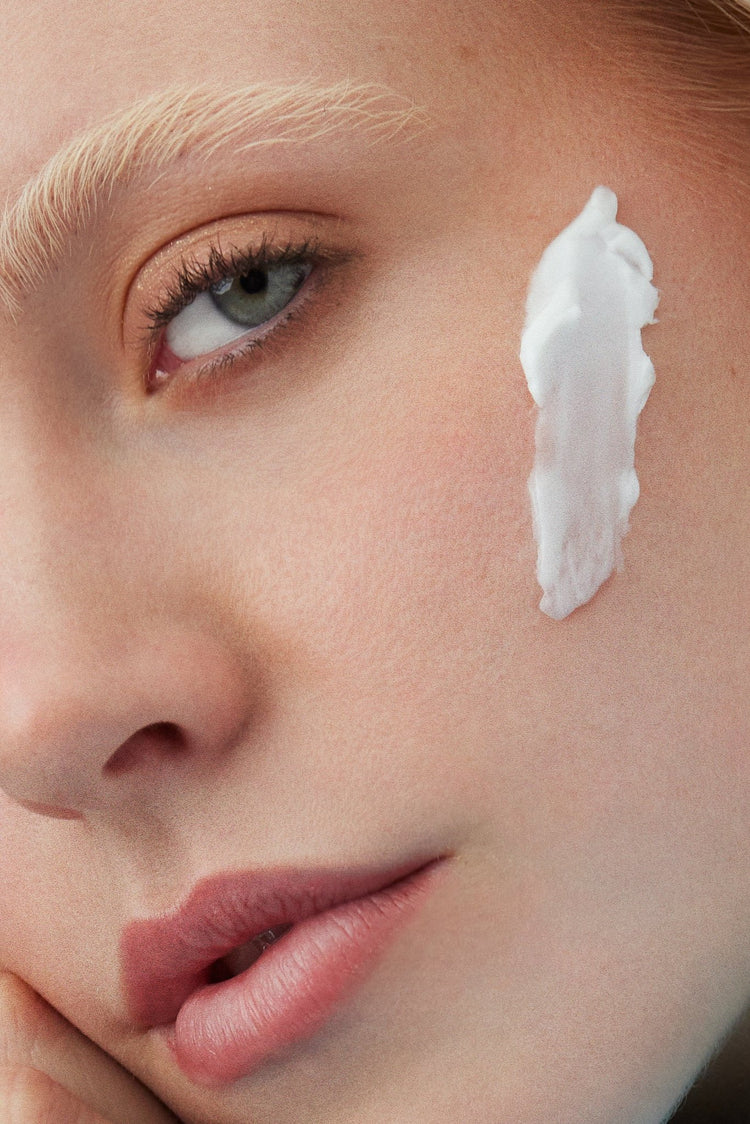 texture of ULTIMATE BARRIER RESTORE CREAM